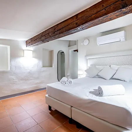 Yd Four Ognissanti Gæstehus