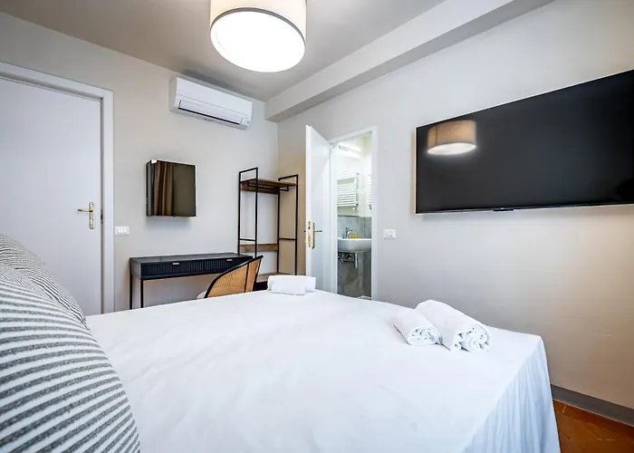 Gæstehus Yd Four Ognissanti Firenze