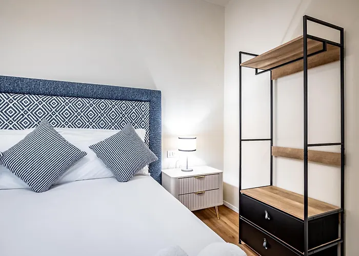 Yd Four Ognissanti Gæstehus 3*