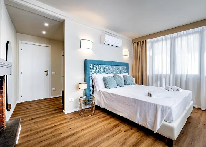 Yd Four Ognissanti Gæstehus